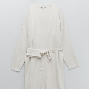NWT Ecru Long Coat w/ Removable Pouch, L